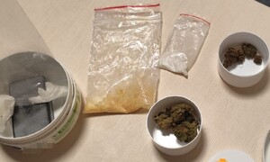Zabezpieczona marihuana, mefedron i amfetamina